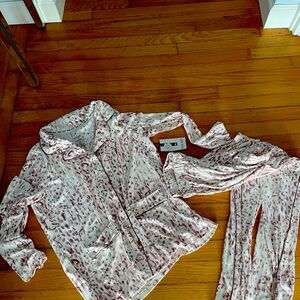 NINE WEST pink leopard super soft pajamas New With Tags Size M